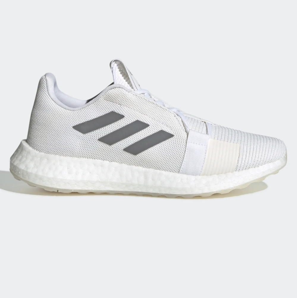 !!BRAND NEW!! Adidas SenseBOOST Go Athletic Shoes